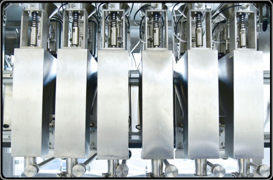 1-4L 21 Bpm αφρίζοντας ζυγίζοντας υγρή πλήρωσης μηχανή πλήρωσης μπουκαλιών μηχανών ημι αυτόματη 2.0KW