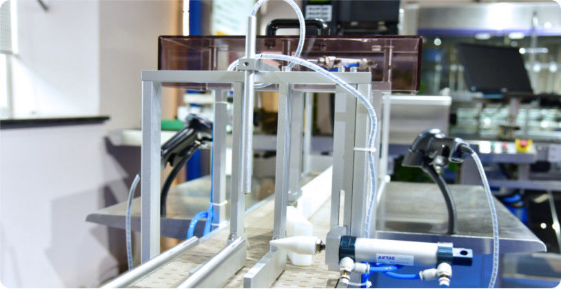 Χημικός Γεμιστής Μεταβλητής Εύρους, Προσαρμοσμένες Λύσεις, Βελτίωση της Απόδοσης στις Λειτουργίες Συσκευασίας Χημικών